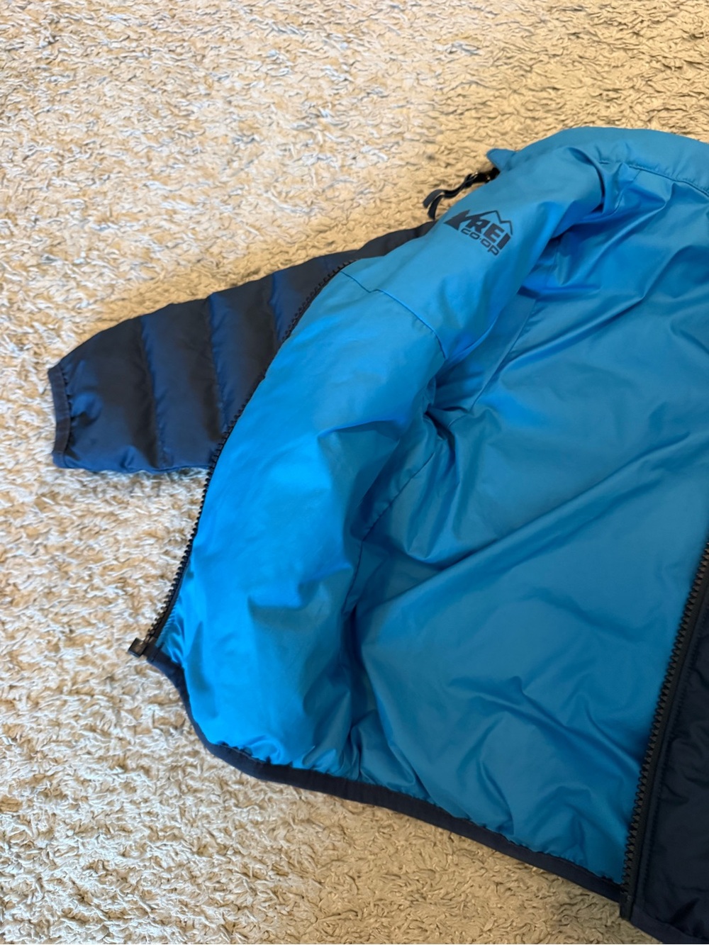 REI Toddler Navy Puffer Jacket with Bright Blue Liner - Picture 4 of 7